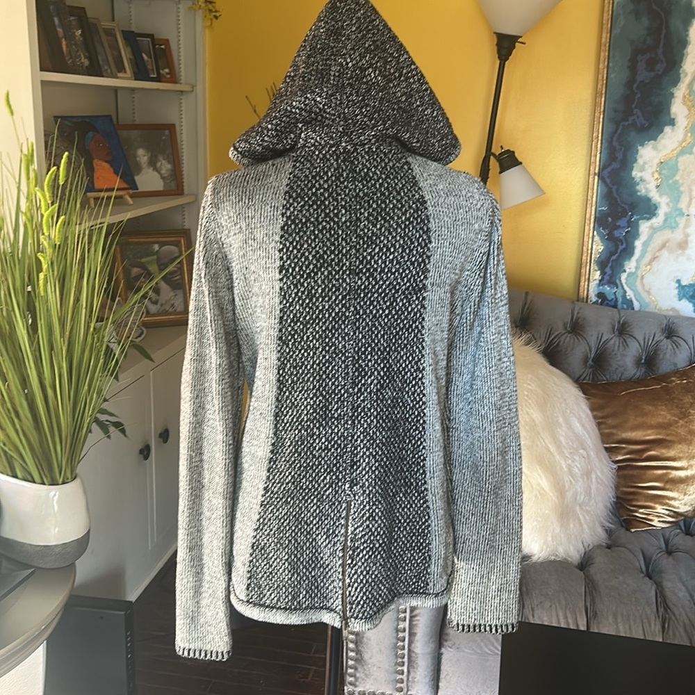 Anthropologie Sparrow Gray Zip Front Hooded Sweater Knit Back Zip Size Medium - Picture 5 of 12